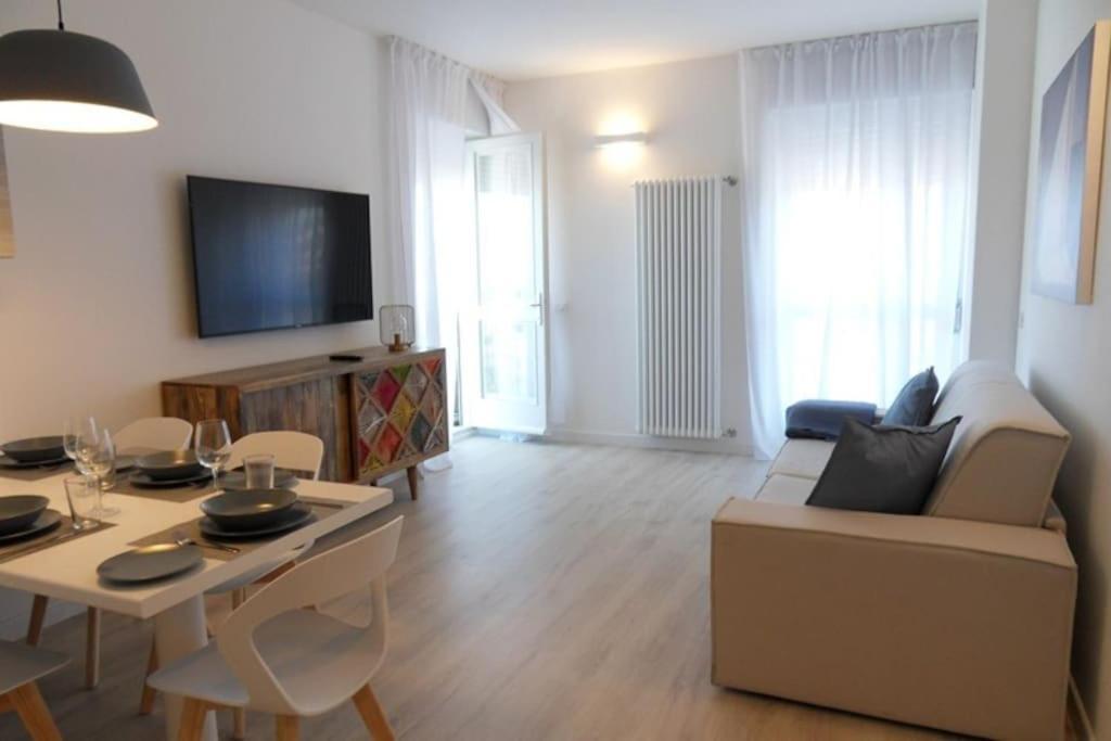 Cosy Apartment With Fantastic View Caorle Bagian luar foto